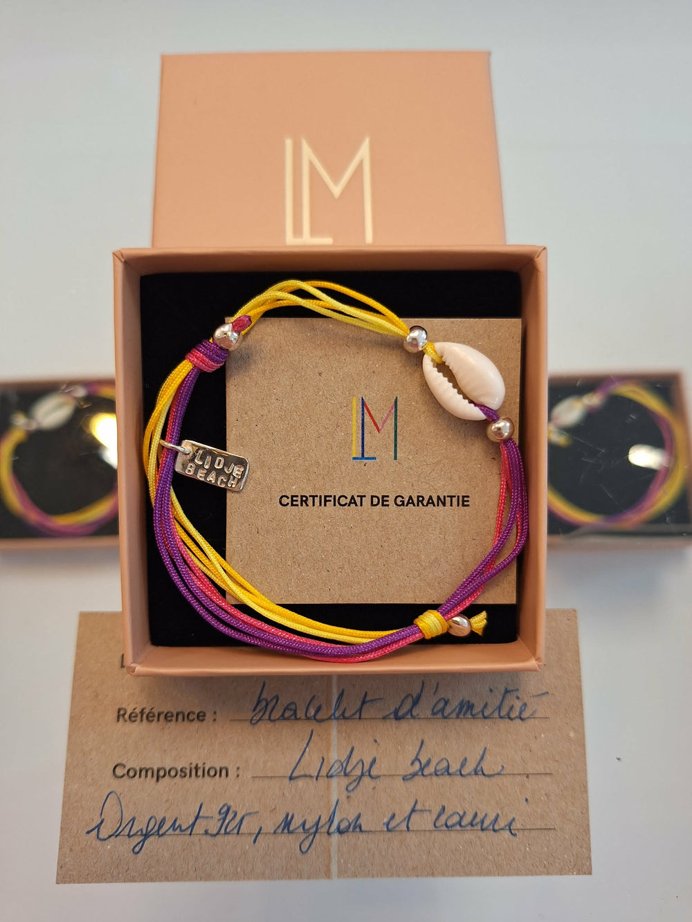 Bracelet d'amitié avec coquillage Cauri et Argent