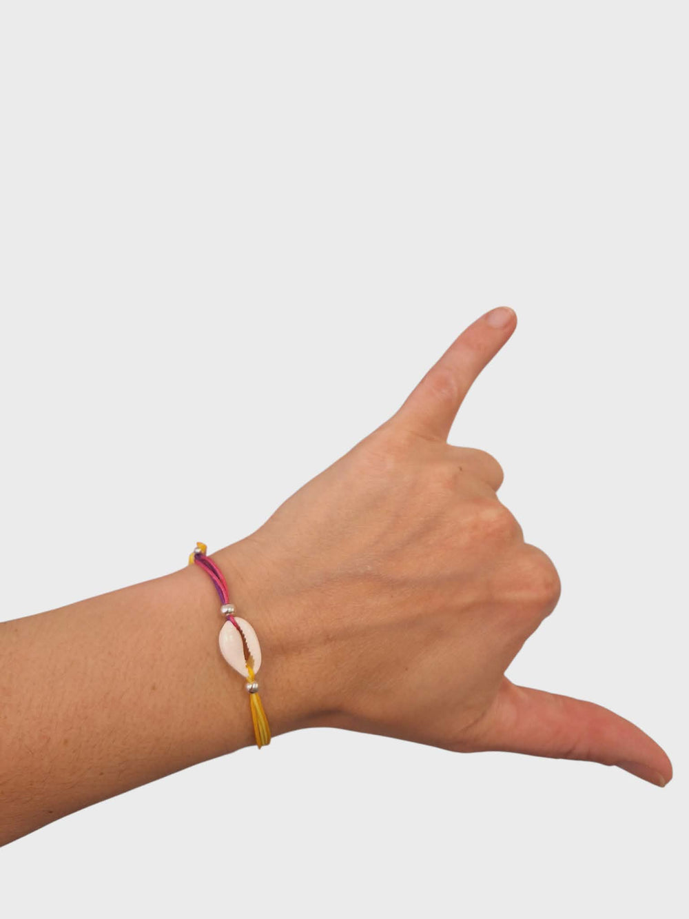 Bracelet d'amitié avec coquillage Cauri et Argent
